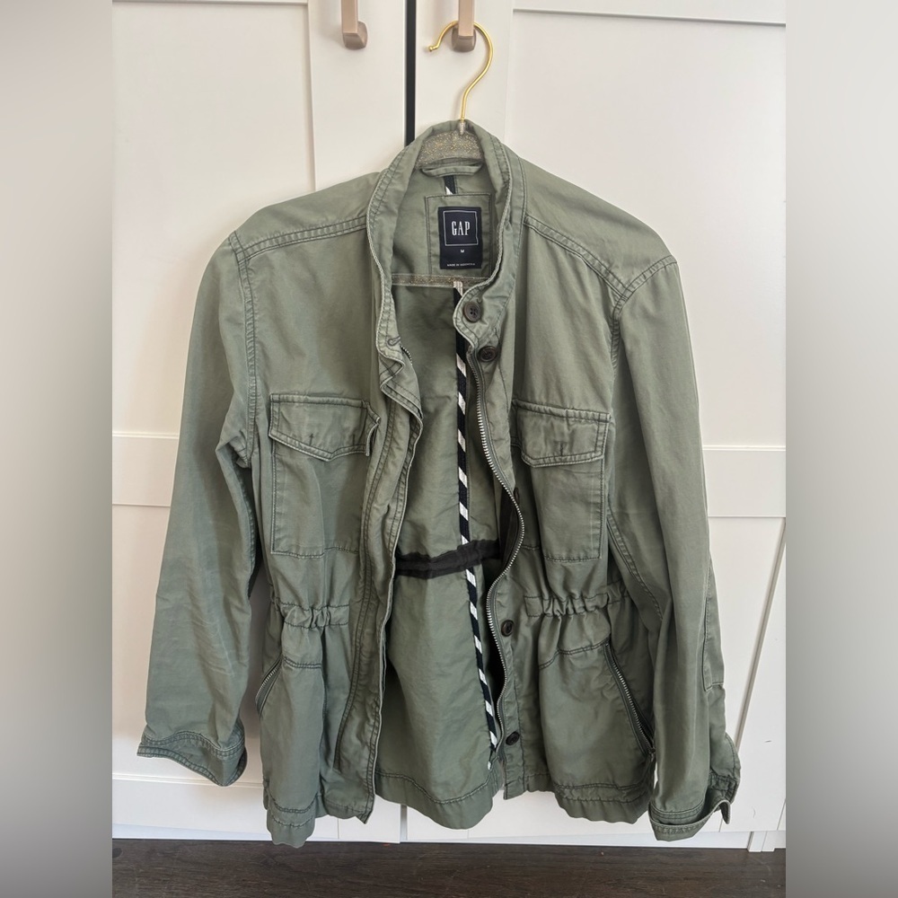 GAP Women's Olive Green Field Utility Jacket Size Medium Cinched Waist